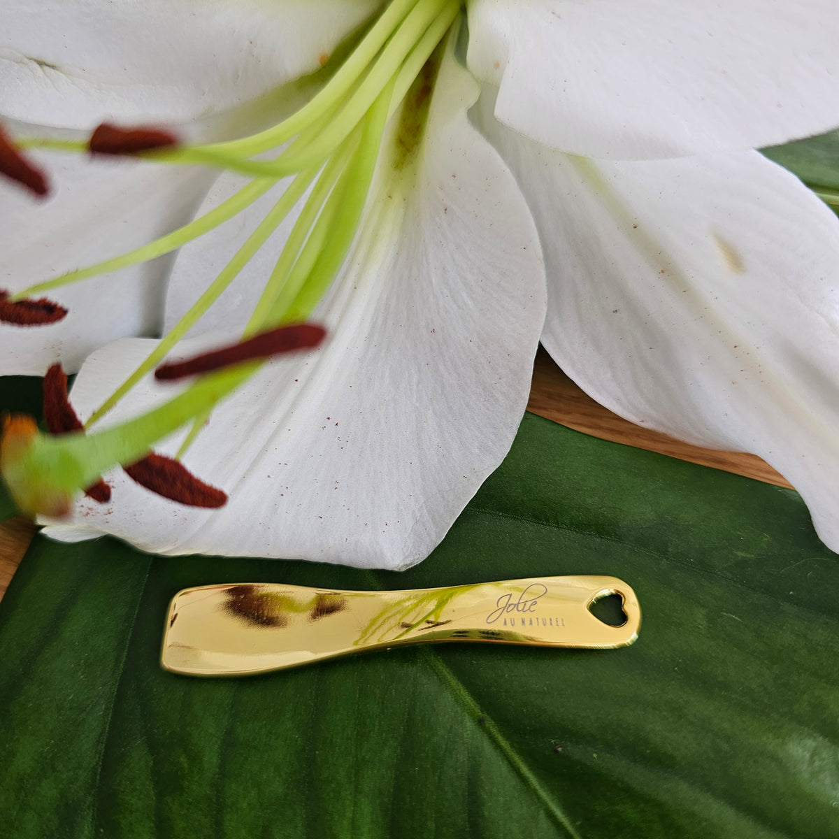 Jolie Herzspatel gold - Jolie au naturel: Nachhaltige Naturkosmetik